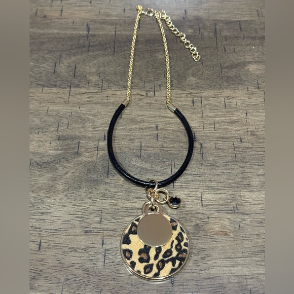 Chico's Jewelry - CHICO'S Cheetah Pendant 18" Necklace Gold Animal Print NEW